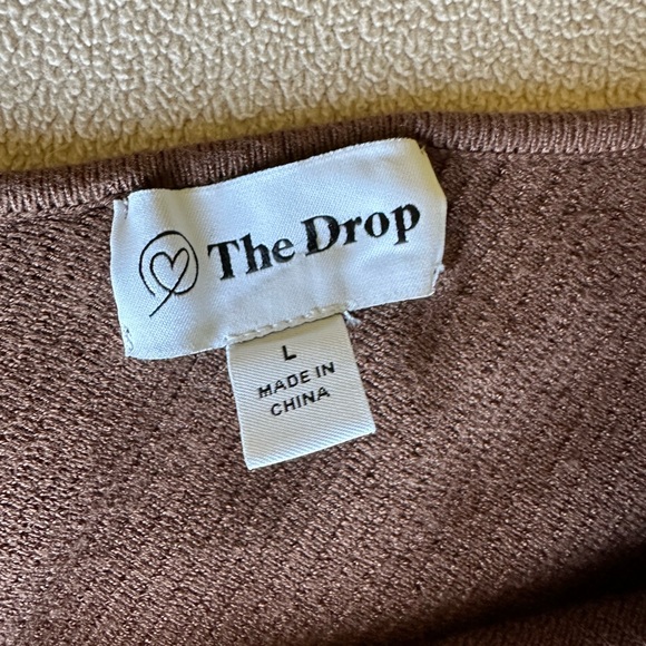 The Drop - Asymmetrical ribbed top - Picture 3 of 3